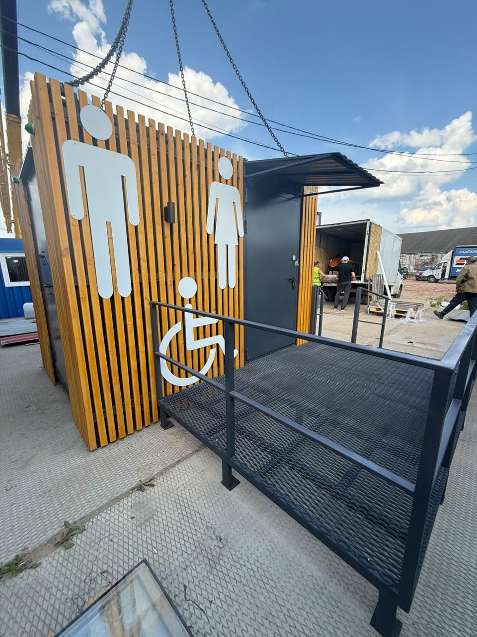 Модульное здание туалета