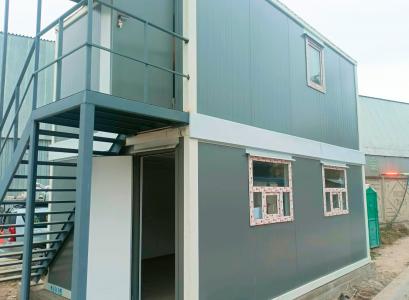 Модульное здание из блок-контейнеров