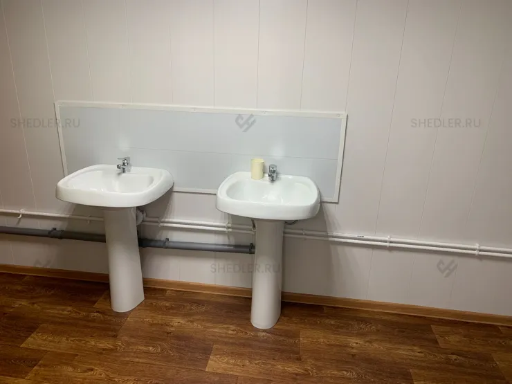 Удобное модульное здание из 5-ти блок-контейнеров в г. Москва