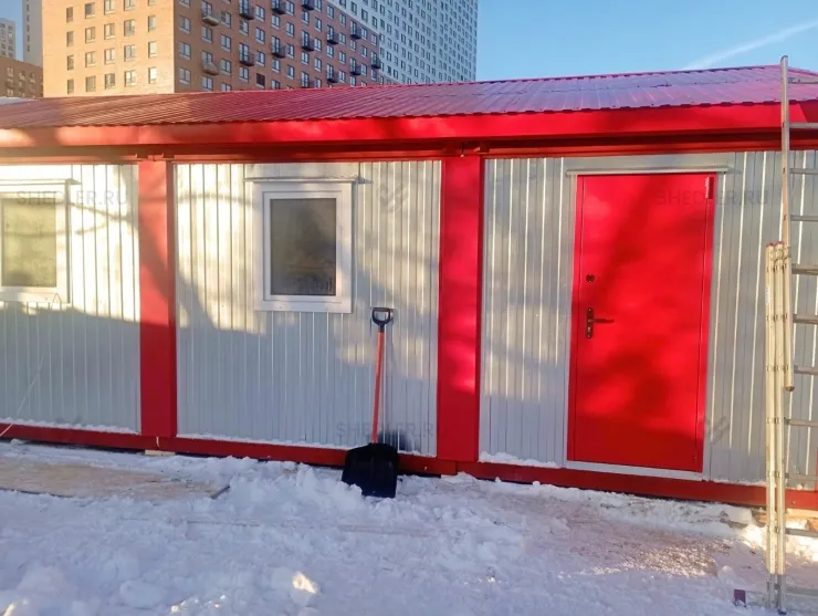 Эксклюзивный штаб строительства из 5 блок контейнеров в г. Москва, ул. Синельниковская