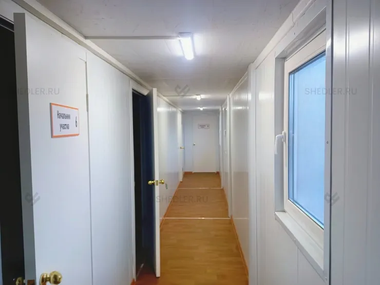 Установка межкомнатных дверей в здании