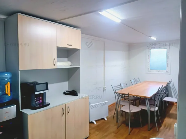 Внутренняя комплектация комнат штаба