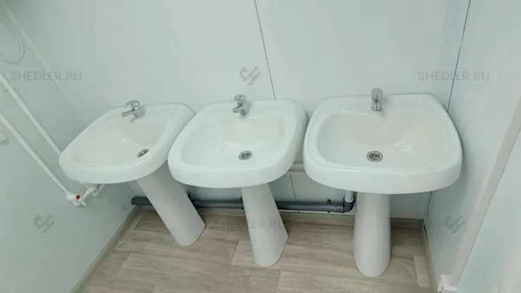 Внутреннее наполнение сантехнического блока