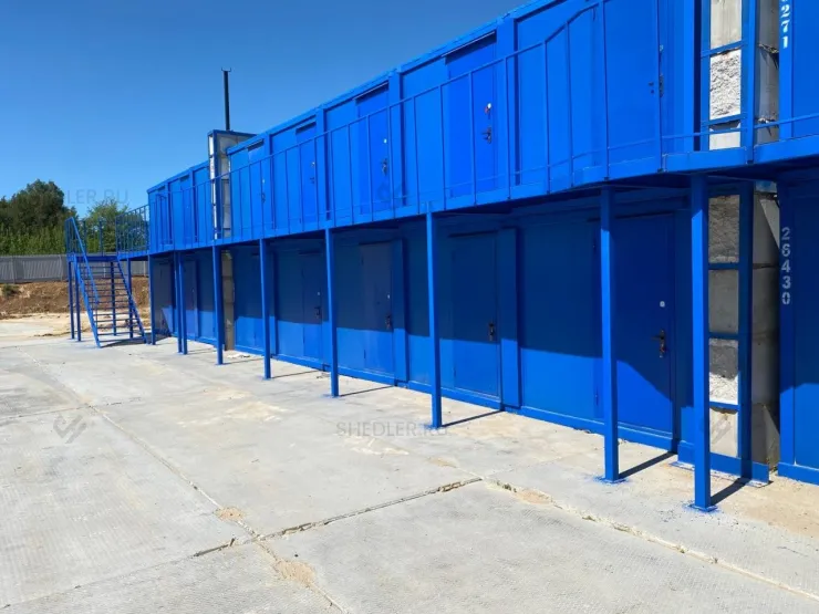 Модульное здание из 430 блок-контейнеров