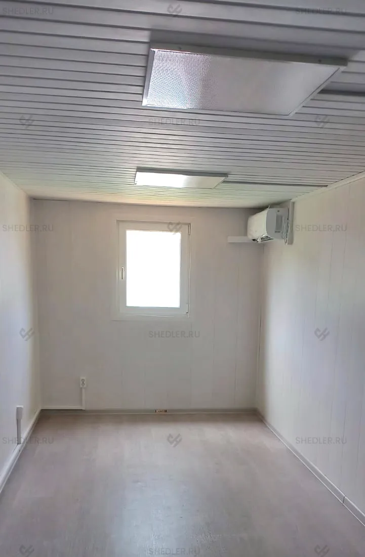 Модульное двухэтажное здание SHEDLER из 26-ти блок-контейнеров на ЖД станции Белый Раст отделка внутри