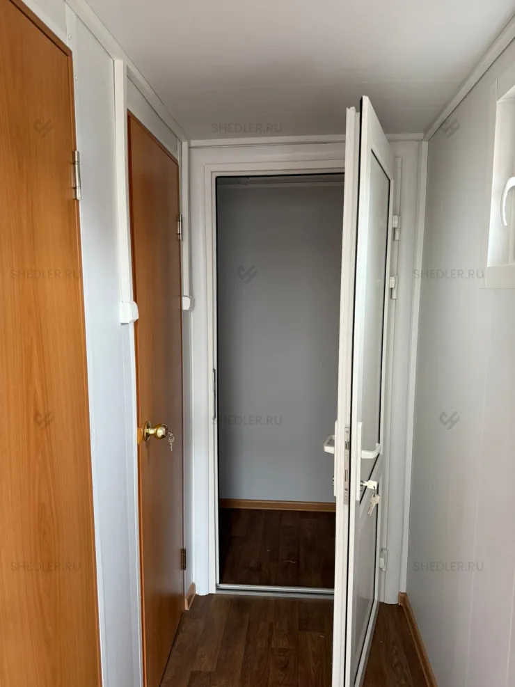 Сантехнический блок-контейнер SHEDLER СБК-015 в г Москва с перегородками