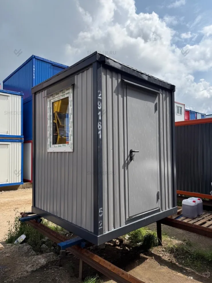 Прочный пост охраны в Москве