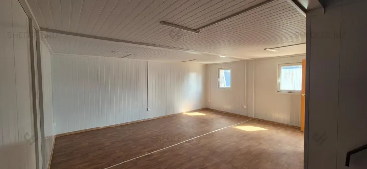 Эргономичное модульное здание из 8-и блок-контейнеров в Москве