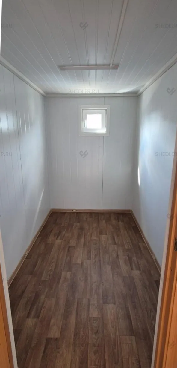 Утепленное модульное здание из 8-и блок-контейнеров в Москве