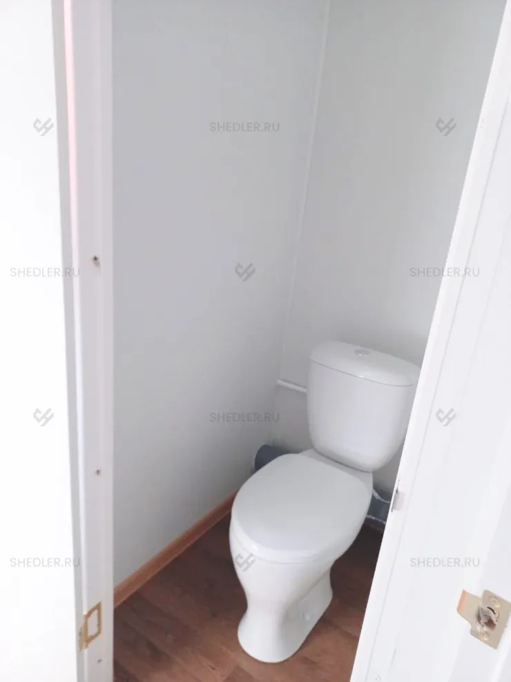 Просторный сантехнический блок-контейнер на основе БК-04 ПВХ в Московской области