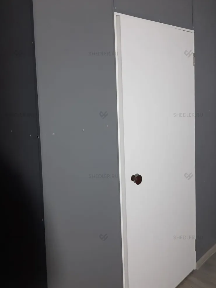 Межкомнатные двери в помещении