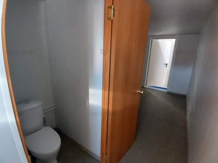 Сантехнический блок-контейнер Shedler СБК-05 из профнастила в Москве 