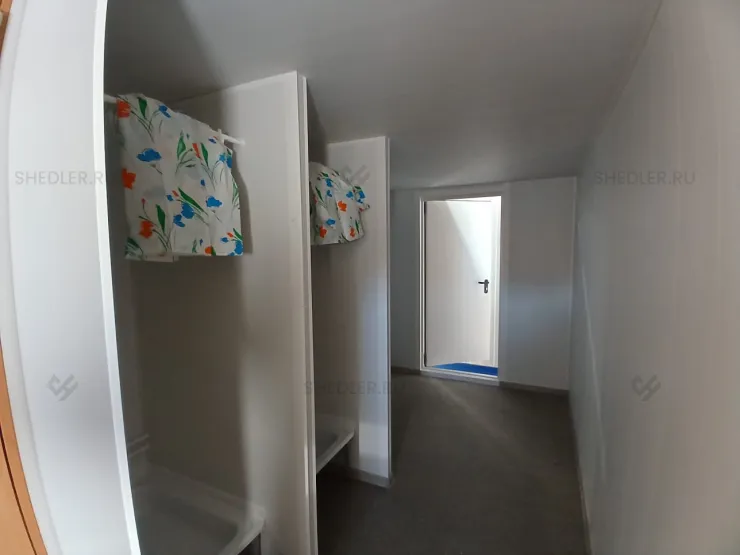 Сантехнический блок-контейнер Shedler СБК-05 из профнастила в Москве внутри