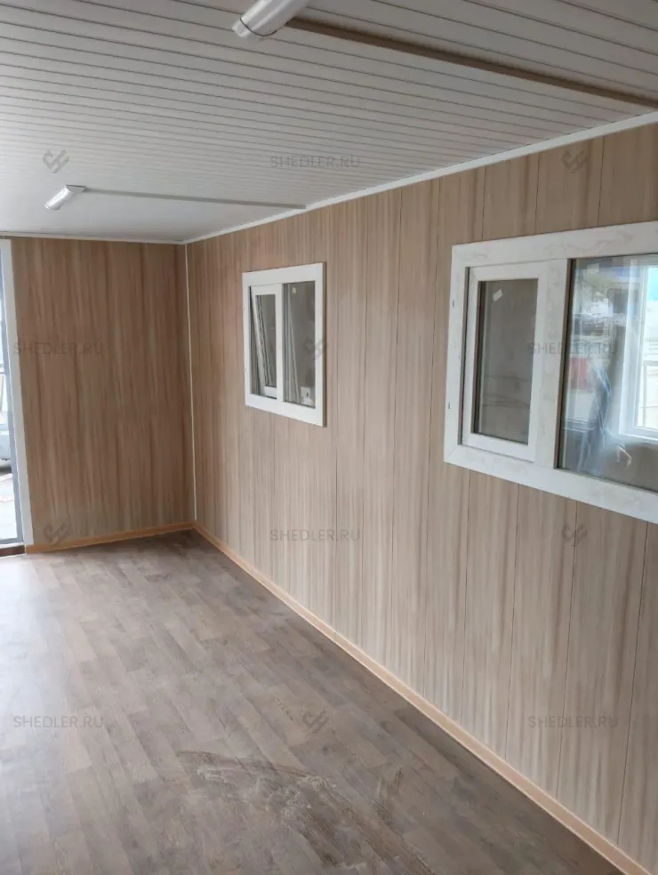 Проходная из 2 блок-контейнеров Шедлер внутри