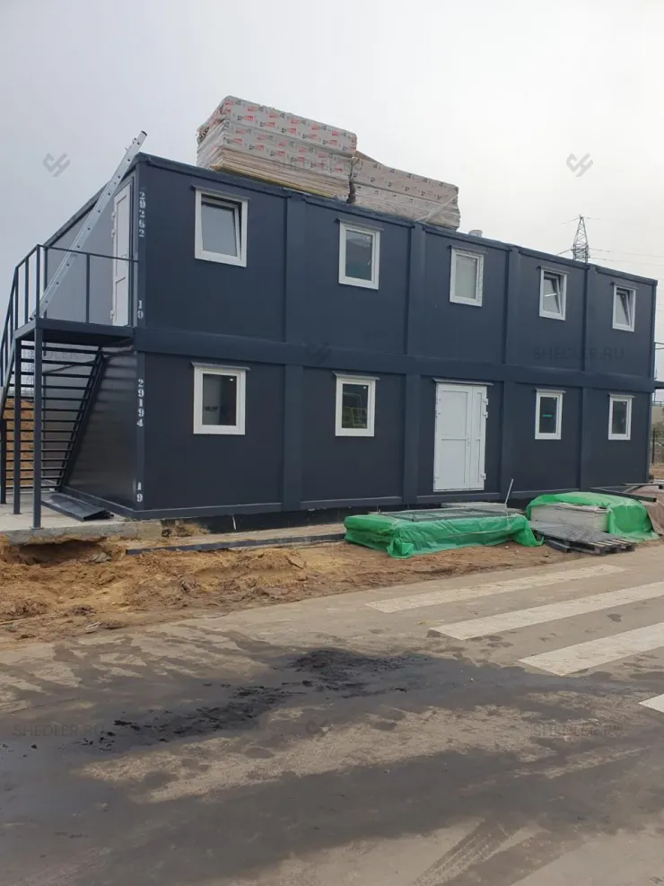 Модульное двухэтажное здание из 10 БКСП в Москве