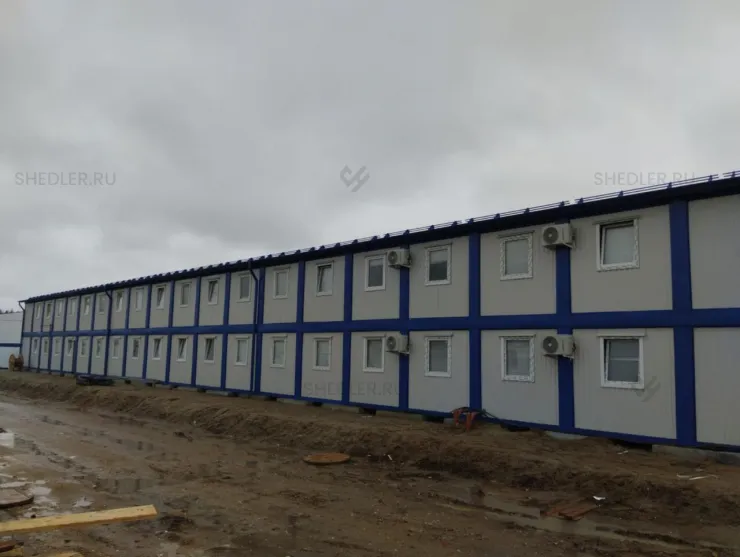 Модульное здание из 100 БК