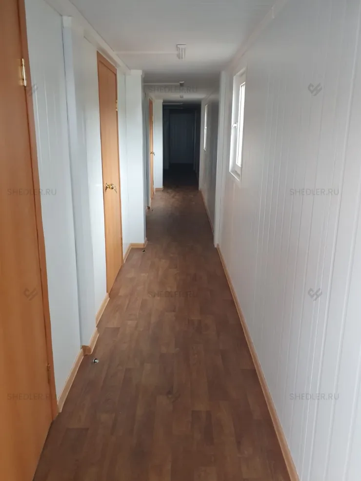 Отделка коридора в модульном здании