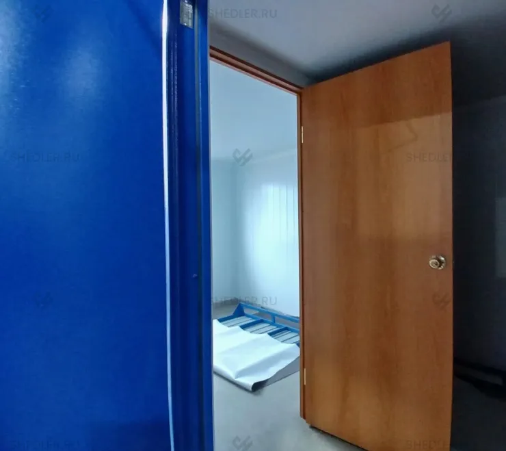 Блок-контейнер внутри